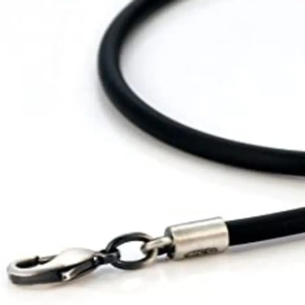 BICO black rubber necklace 16‎ inches